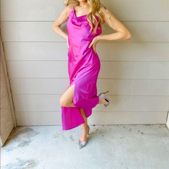 SILK MAGENTA SORORITY FORMAL/PROM DRESS - Picture 2 of 4
